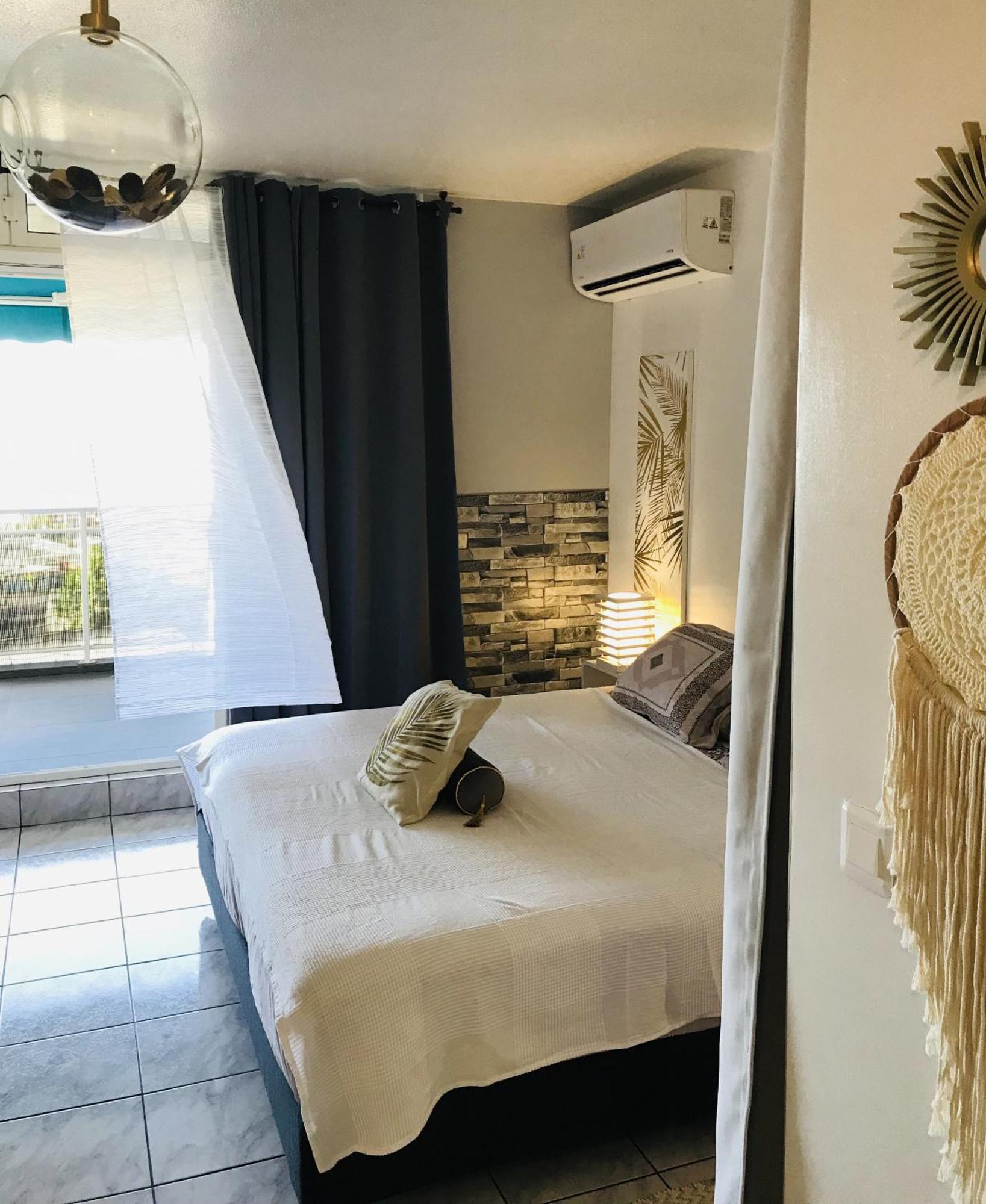Mave Mai Studio Papeete Папеете Стая снимка